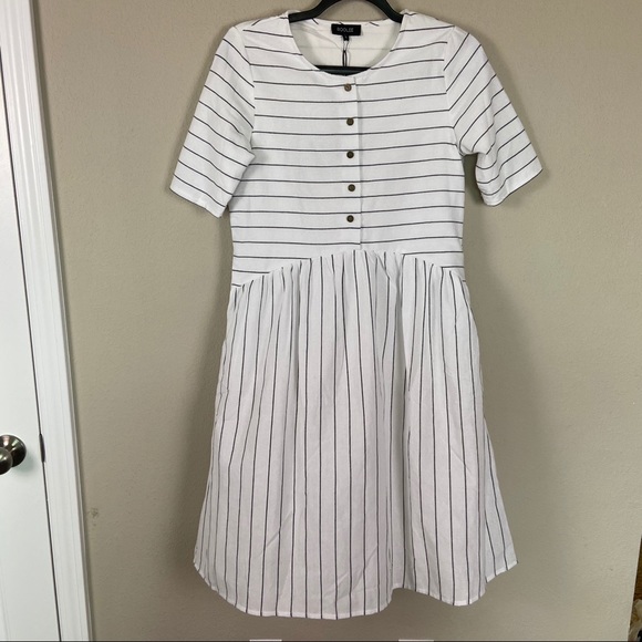 Roolee Dresses & Skirts - NWT ROOLEE Striped White Black Dress Small